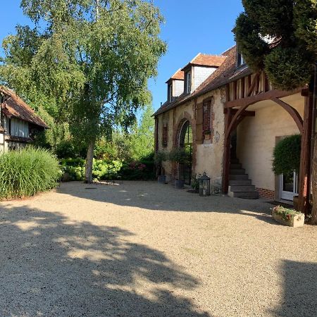 Bed and Breakfast Le Puits D'Angle Thibivillers Екстер'єр фото