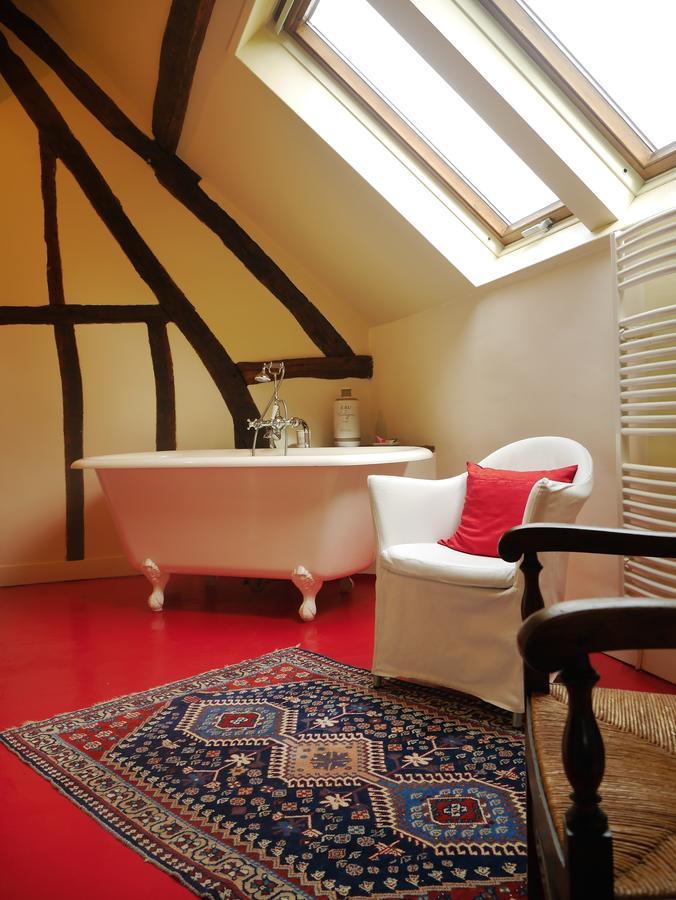 Bed and Breakfast Le Puits D'Angle Thibivillers Екстер'єр фото